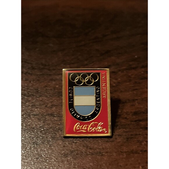 Vintage Coca-Cola Coke‎ Olympics Argentina Lapel Hat Pin - Picture 1 of 3